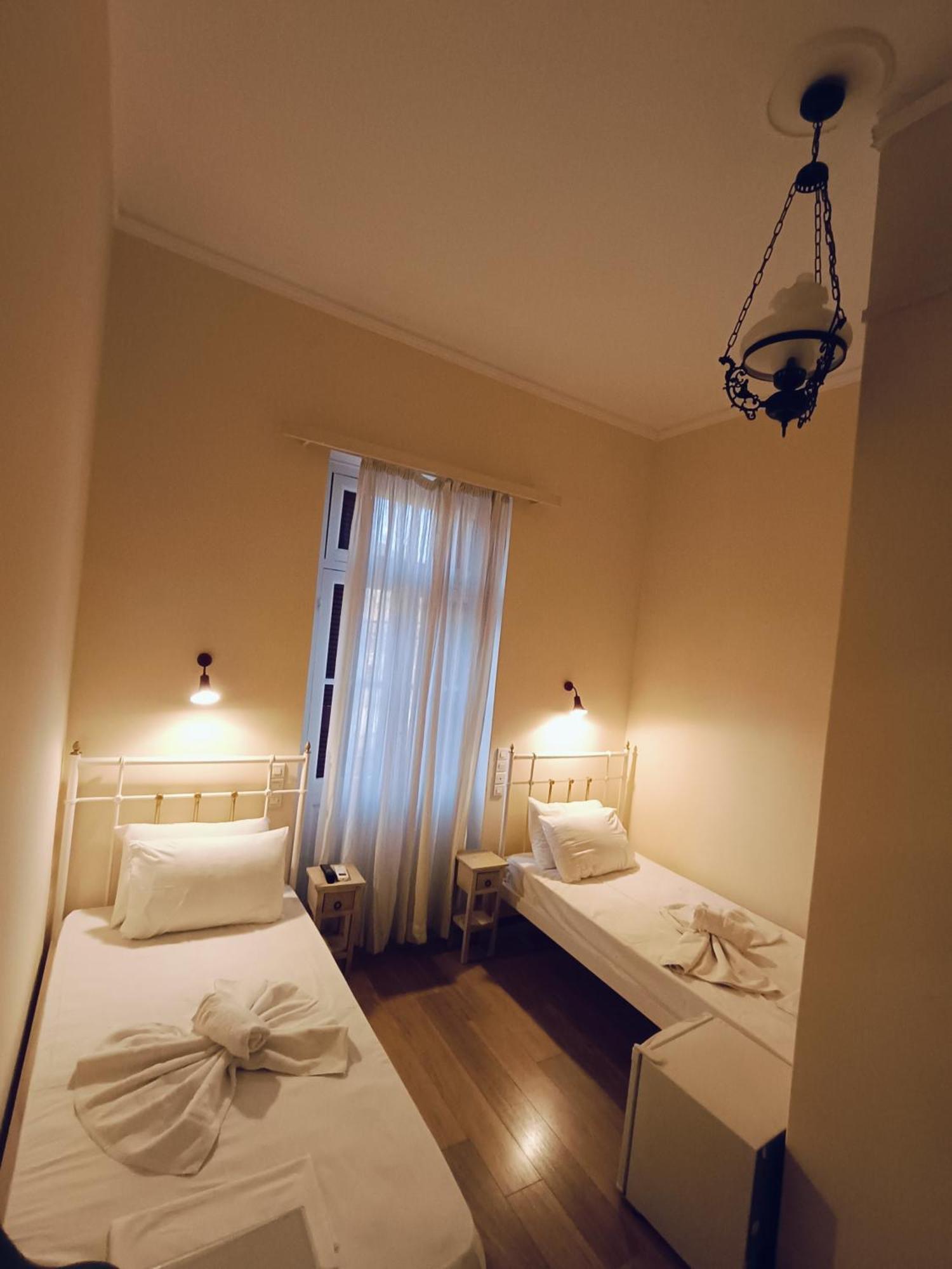 Anesis Hotel Loutra Edipsou  Exterior photo